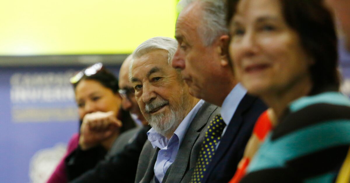 Muere Juan Carlos Concha, ex ministro de Salud que impulsó la política de medio litro de leche