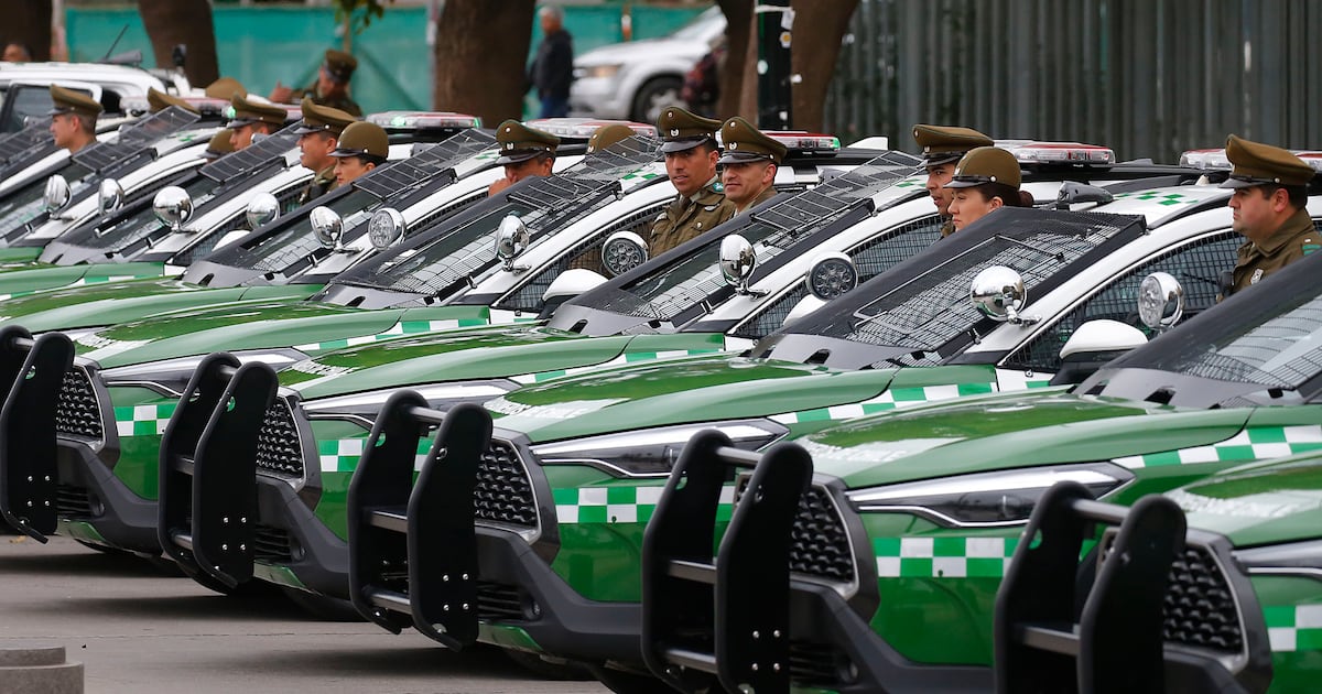 Almost 20% of Carabineros vehicles are damaged and Atacama is the region with the most cars out of service - The Third