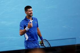 “¡Dímelo en la cara!”: Novak Djokovic pierde el control con un fanático en pleno partido del Abierto de Australia