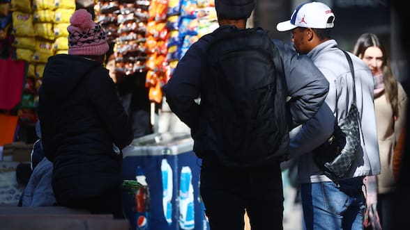 El desempleo trepa a su nivel más alto desde 2021 y ya hay casi un millón de desocupados