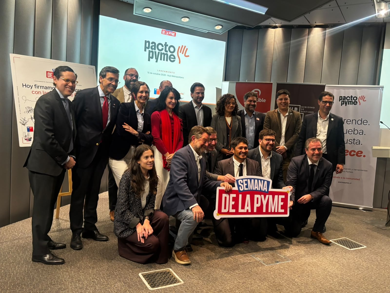 Se lanzó “Pacto Pyme”, iniciativa para acelerar la adopción de la IA en este sector
