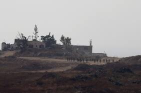 Familiares de rehenes bloquean una autopista en Tel Aviv para pedir al Ejército que no asalte Rafá