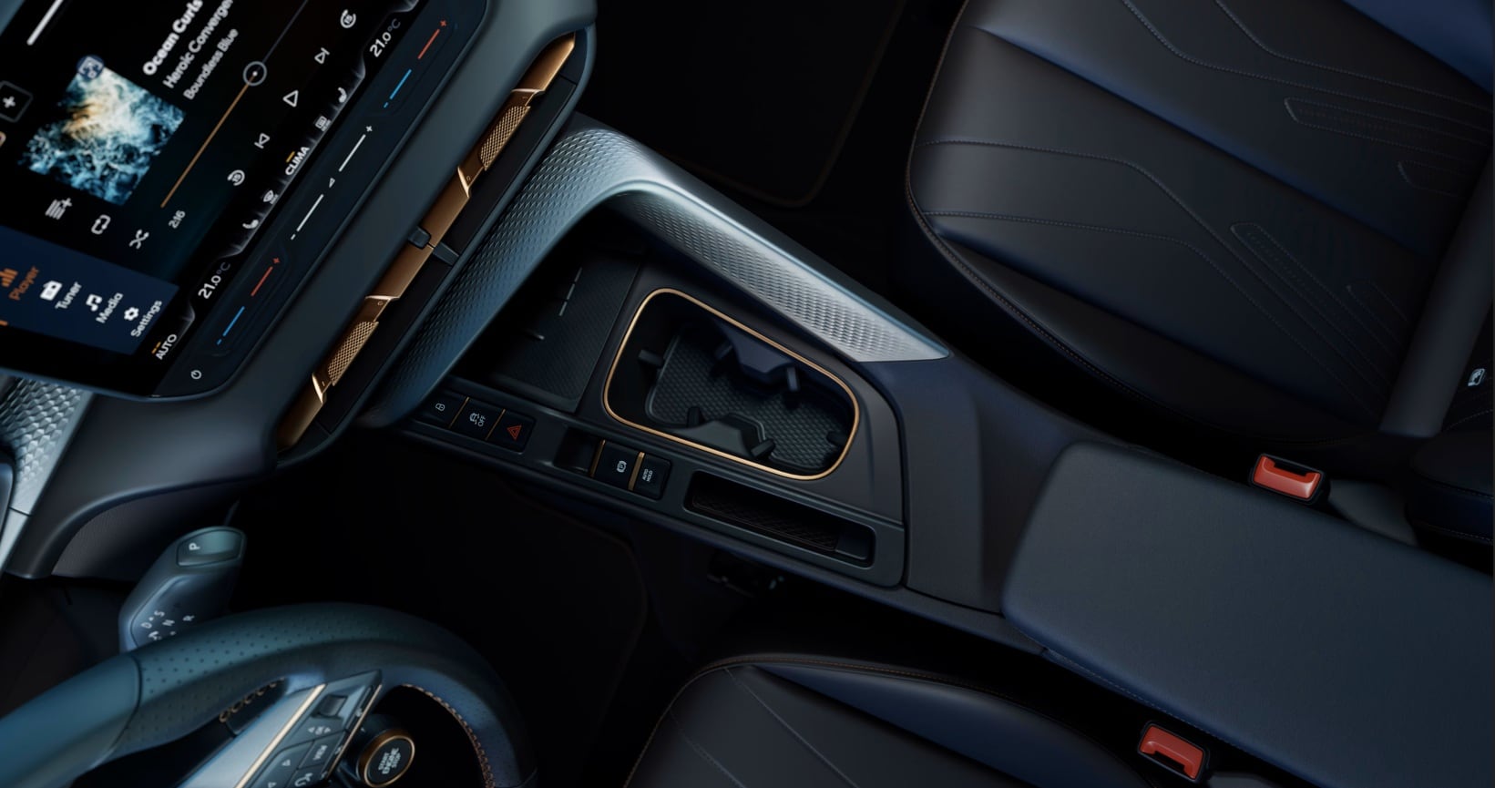 Viene con conexión inalámbrica a los sistemas de Android Auto y Apple CarPlay.