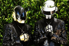 Discovery de Daft Punk: cuando la electrónica cambió de rumbo o cómo dos hombres se hicieron robots