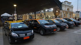 $ 100 mil por vehículo: Ministro De Grange adelanta cómo se entregará el beneficio a los taxistas por alza de combustibles