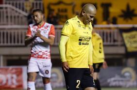 Humberto Suazo se lesiona y se despide de la temporada