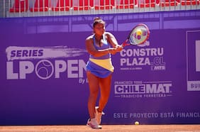 Antonia Vergara se impone y Agustina Soto entrará al ranking WTA después de su estreno en el W15 de Santiago