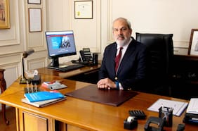 Kast elige al vicealmirante (r) Ronald Mc Intyre como el nuevo director de la ANI