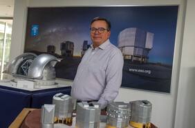 Xavier Barcons, director de la ESO: “El próximo telescopio está diseñado para buscar vida en otros planetas”
