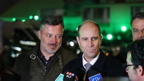 Al menos un arma incautada: Ministro Arrau encabeza nuevo despliegue policial en Ñuñoa