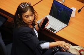 María Inés Horvitz renuncia a la defensa de Monsalve acusando diferencias con el equipo de abogados