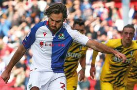 Los dos goles de la remontada de Brereton no sirven de mucho a Blackburn: el ascenso inglés se queda sin chilenos