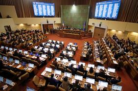 Retiro de fondos previsionales: diputados de la Comisión de Constitución acuerdan refundir cuatro proyectos y cronograma de trabajo