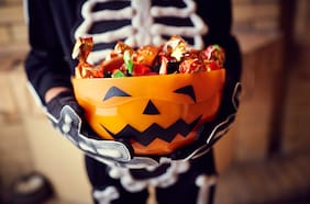 Dulces en Halloween: La temible prevalencia de caries en niños y niñas