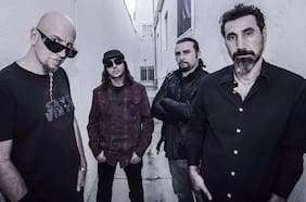 El colapso por System of a Down en Chile: las razones de una furiosa locura generacional