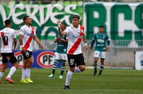 Cuarta derrota seguida: Wanderers ahora cae con Curicó Unido y retrocede en la pelea por el ascenso