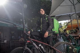 La comunidad tras los repartidores de Uber Eats