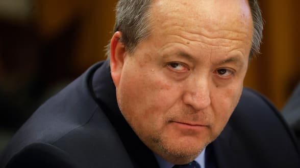 “No me parece razonable”: Valencia sobre posibilidad que la UACH negara el acceso a Carabineros para proteger a ministra Lincolao