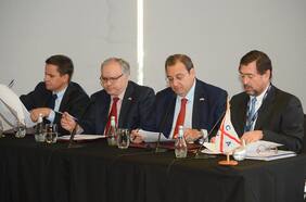 Accionistas de Vapores aprueban millonario dividendo