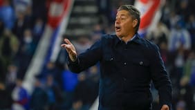 Luego de tres derrotas consecutivas: Deportes Copiapó anuncia el despido del técnico Héctor Almandoz