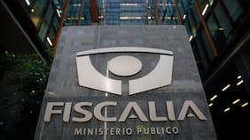 Ministerio Público cerró 30 de los 50 sumarios por viajes al extranjero con licencia médica: seis terminaron en remoción