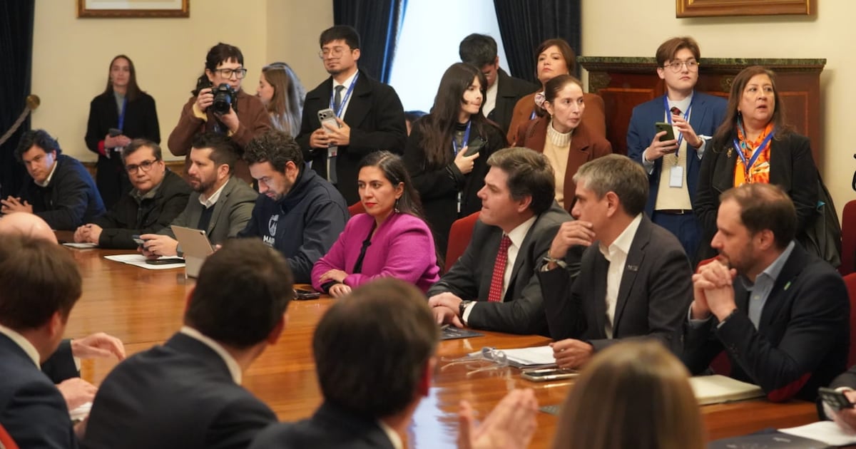 Alcaldes divididos llegan al Senado para negociar el impacto financiero de la exención de contribuciones