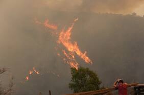 La Armada confirma que comuna de Quilpué continúa en toque de queda tras incendios