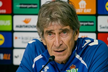 Pellegrini volvió a hablar de su futuro y la chance de dirigir a la Roja.