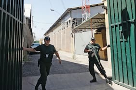 Reos que se fugaron de penal de Valparaíso serán trasladados a la cárcel de máxima seguridad en Santiago