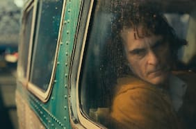 Michael Moore: “El miedo alrededor de Joker es una distracción para no ver la verdadera violencia que nos está desgarrando”