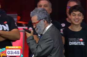 Con imitación a Luis Hermosilla y el aporte de “Plásticos Marambio”: mira aquí el regreso de El Muro en la Teletón 2024