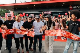 Cadena de pizzas de Nueva York inicia operaciones de su primera tienda en Santiago