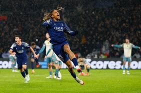 Batacazo en Champions: PSG golea al Manchester City en espectacular remontada y lo deja al borde de la eliminación