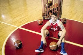 “Una noche de película”: la FIBA se rinde ante la actuación de Manny Suárez en el histórico triunfo sobre Argentina