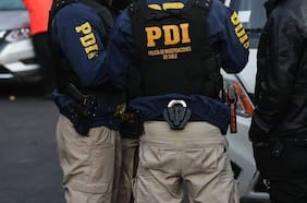 Decretan prisión preventiva para siete funcionarios de la PDI y un civil investigados por múltiples delitos