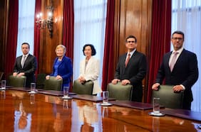 Banco Central mantiene tasa de interés y anticipa mayor cautela para concretar nuevos recortes