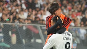 La emoción de Javier Correa tras el triunfo de Colo Colo y la celebración con su hijo: “Son las cosas que me llevo”