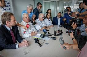 El frenético minuto a minuto del día en que el Covid-19 llegó a Chile