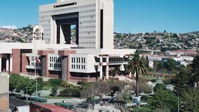 Se entrampa proyecto de “supersueldos” en Congreso