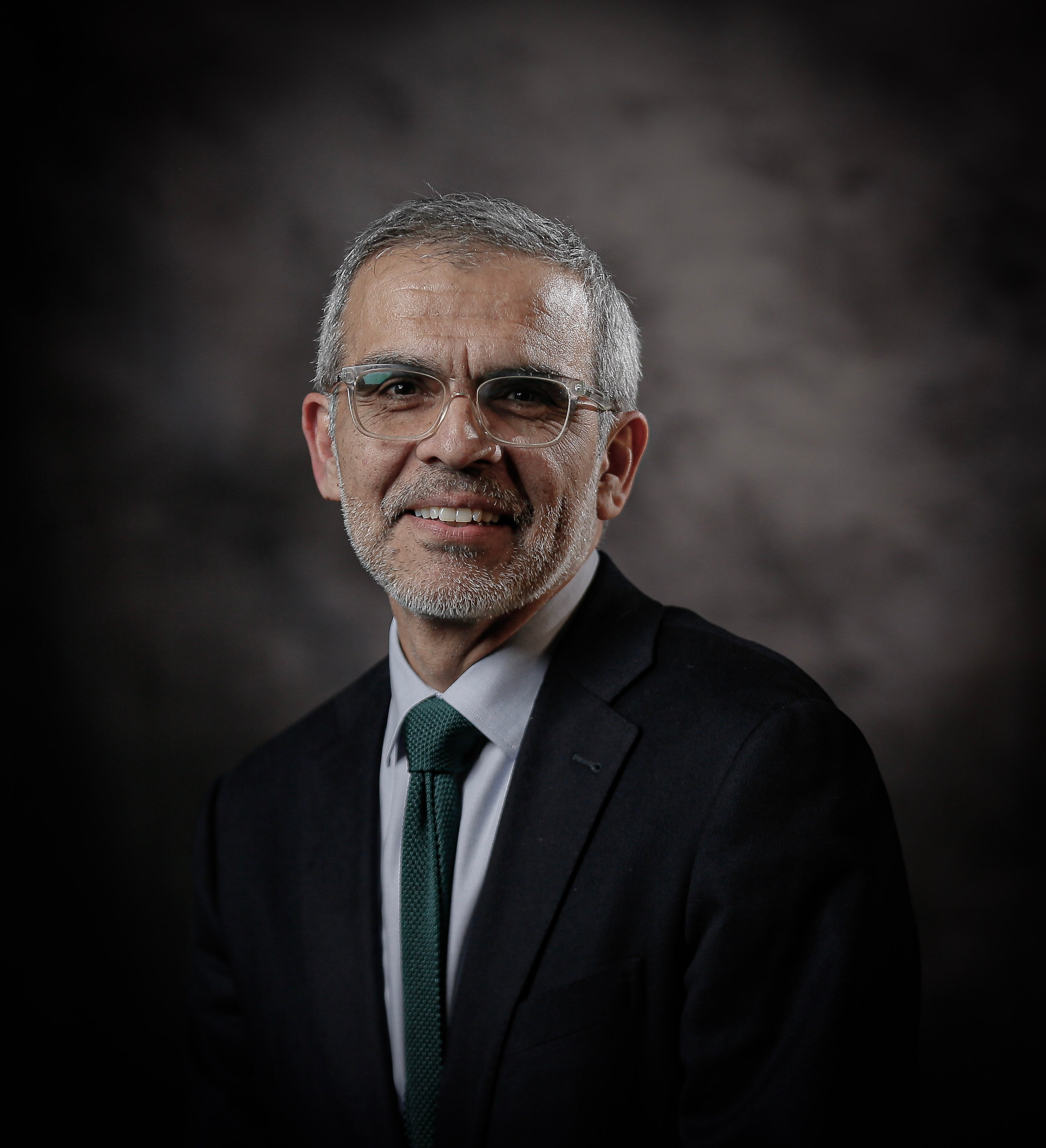 Luis Cordero: “La trayectoria del gremialismo permite entender mejor el gobierno de Kast que la importación de patrones extranjeros”
