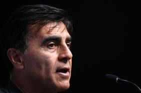 Gustavo Quinteros explica su sorpresiva salida de Vélez Sarsfield: “Me voy dolido”