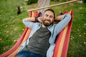 3 señales de que estás mejor soltero, según una investigación