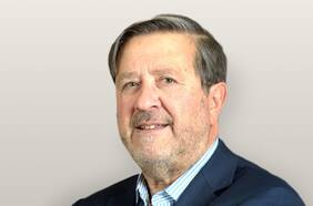 Caja La Araucana renueva su directorio e incorpora a Lorenzo Gazmuri