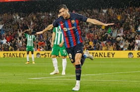 Barcelona atropella al Betis de Manuel Pellegrini y Claudio Bravo para comprometer aún más su presencia en Europa