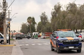 Paquete sospechoso en dependencias de Seguridad Municipal de Peñalolén obliga a evacuar el lugar