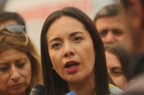 “Casi nos quemamos vivos”: la dura crítica de la alcaldesa de Santa Juana a Interior tras la contención del incendio