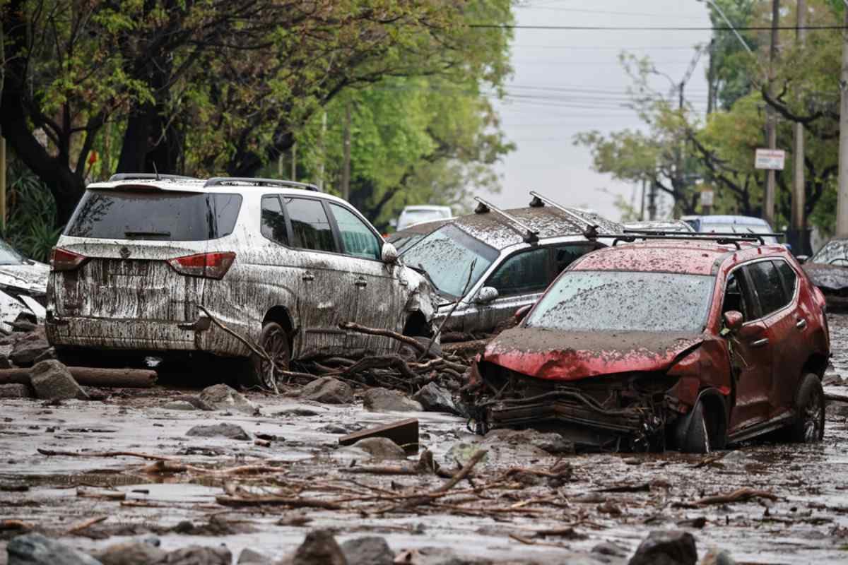 Así se genera un flash flood, el fenómeno que provocó el aluvión en Las Condes