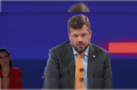 Kaiser intensifica postura contra inmigración ilegal: promete campos de detención y asegura que hijos de ilegales no podrán acceder a educación