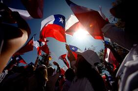 ¿Llegaremos a ser 20 millones? Población chilena está a punto de disminuir por primera vez en su historia