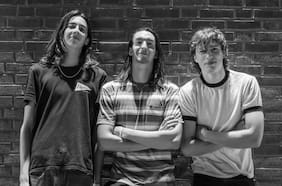 The Alive! entre olas y canciones en Pichilemu: “Este lugar es de mis favoritos para grabar, sino el que más”